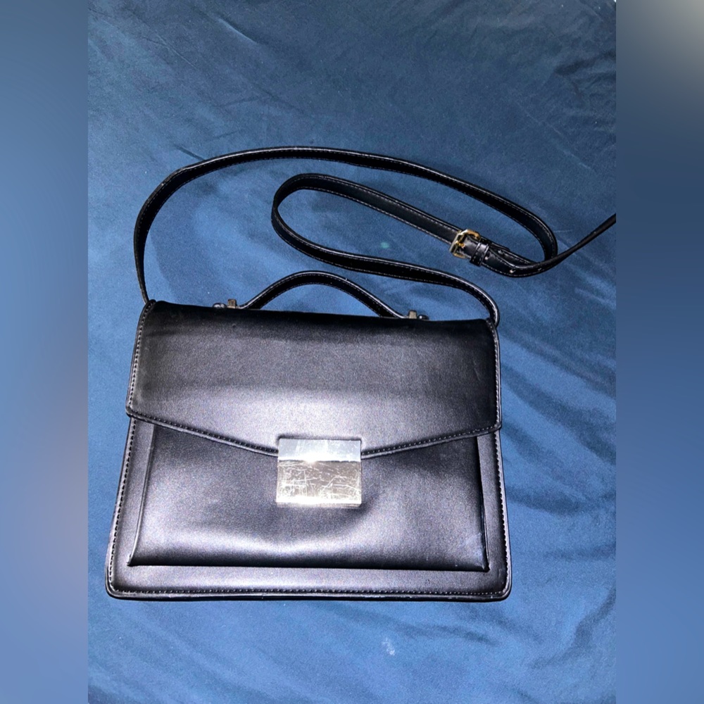 Zara Cross Body bag 💼